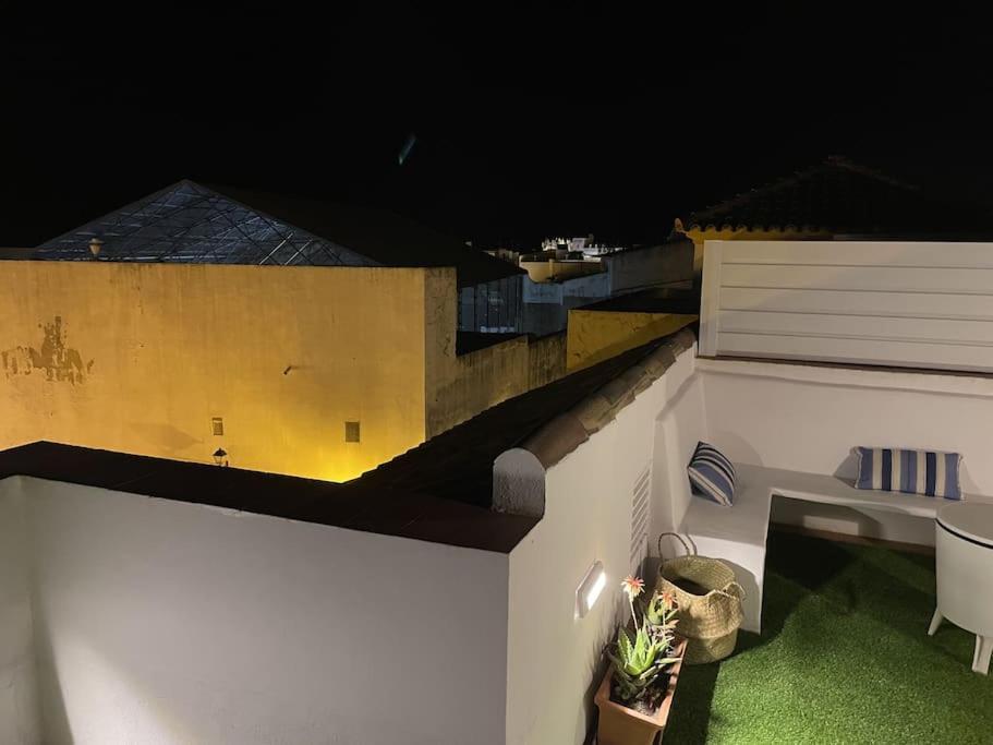 Villa Casa Lola Conil, Azotea Al Mar Y Parking Solo Familias O Parejas Conil De La Frontera Exterior foto